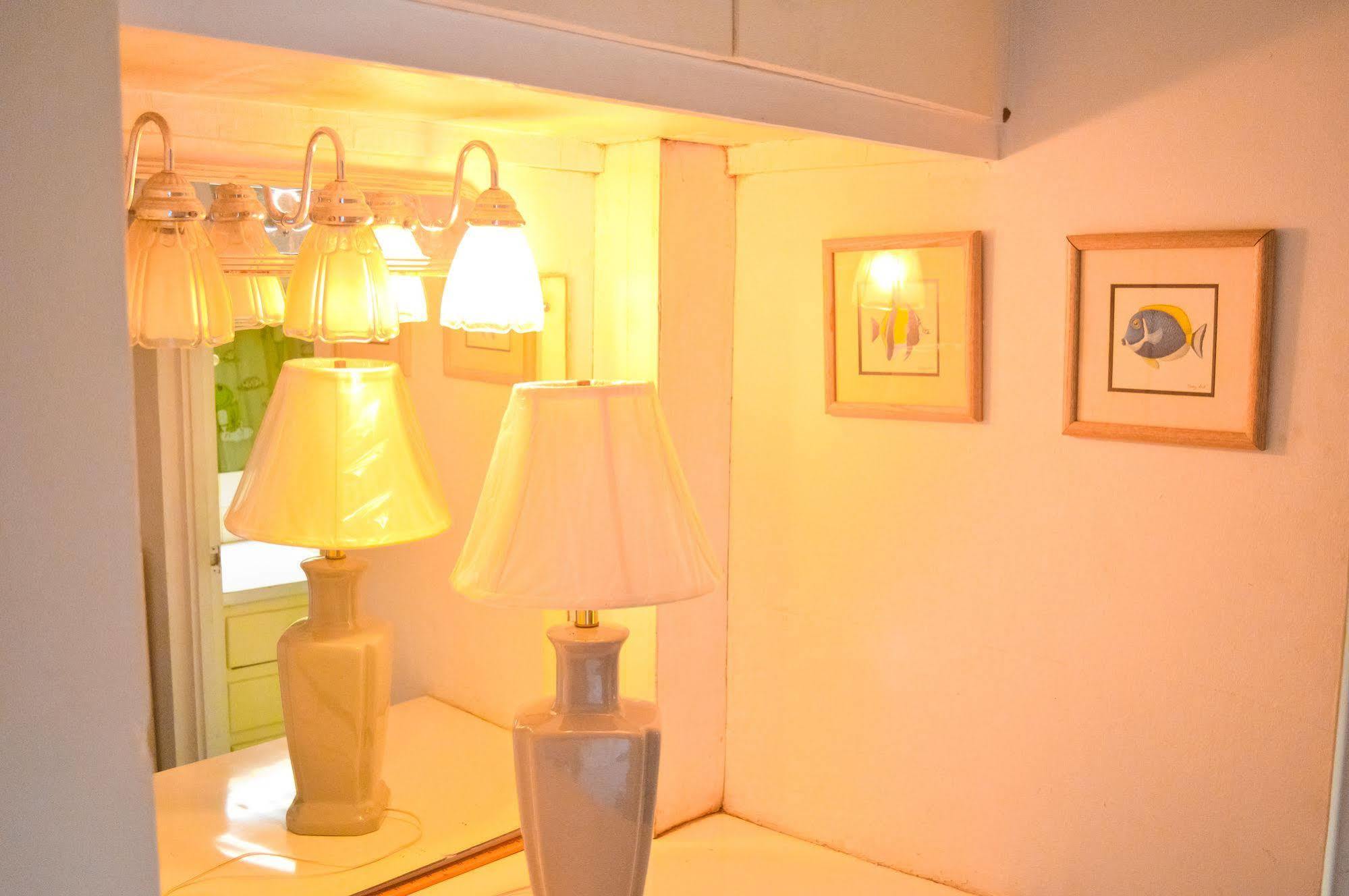 Starfish Beach Studio At Montego Bay Club Resort Екстер'єр фото